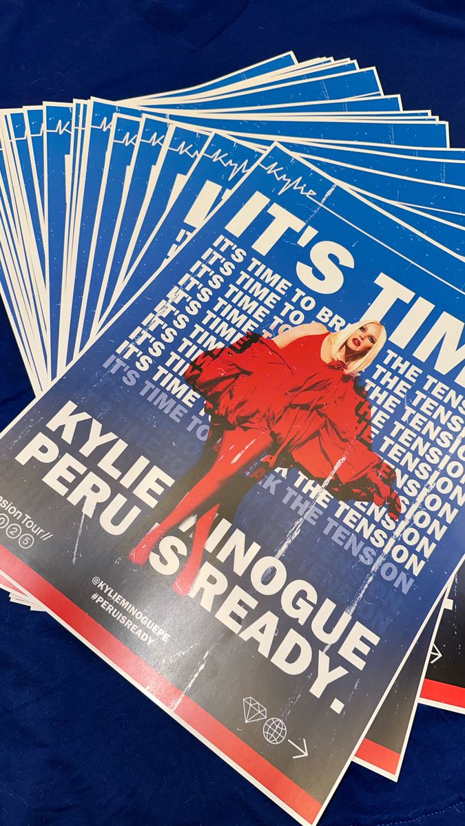 kylieminoguepe's tweet image. Y mas publicidad en calles ⭐️