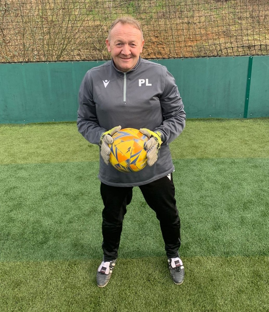 I think I could challenge the number 1 spot <a href="/CockfostersFC/">Cockfosters FC</a> #safehands #winningteam