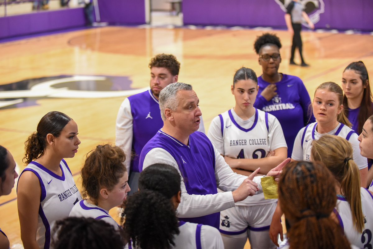 🚨Game Day🚨
🆚 SW Christian 
📍Ron Butler Gym
🕕2:00 
💻 tsbnsports.com/southwestern-c…
#pistolsup #NCAAWbb #wcbb #txhsgbb