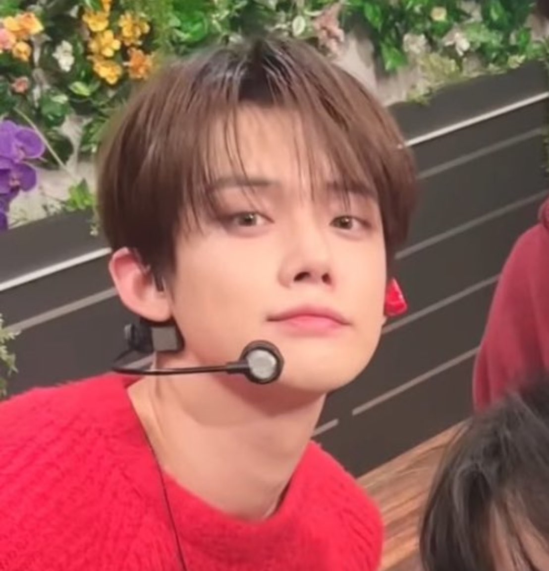 진짜너야…………?