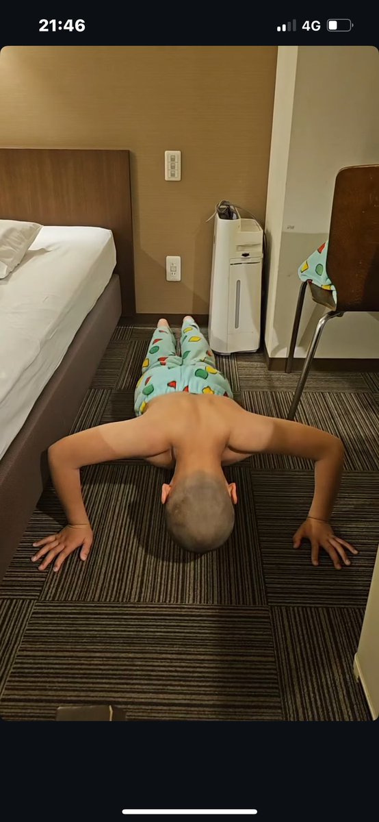 今時の小学生で試合前日に腕立てする子いるのかな。頑張れ、少年！！