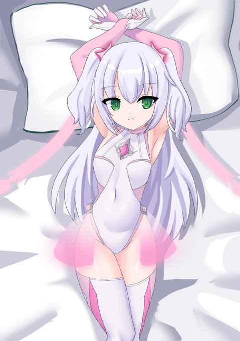 skebで依頼した
うちの子変身ヒロインが納品されました
 
まだ設定がないプロトタイプ子
ベットに転がるシチュ欲しかったのでつい…
無表情かわいいね…あと白ピチ+白ピンクベースやっぱりいい!スタイル細いし小さいから似合う!
裸差分はskebで確認お願いします…!

次リプ絵師様紹介になります。 