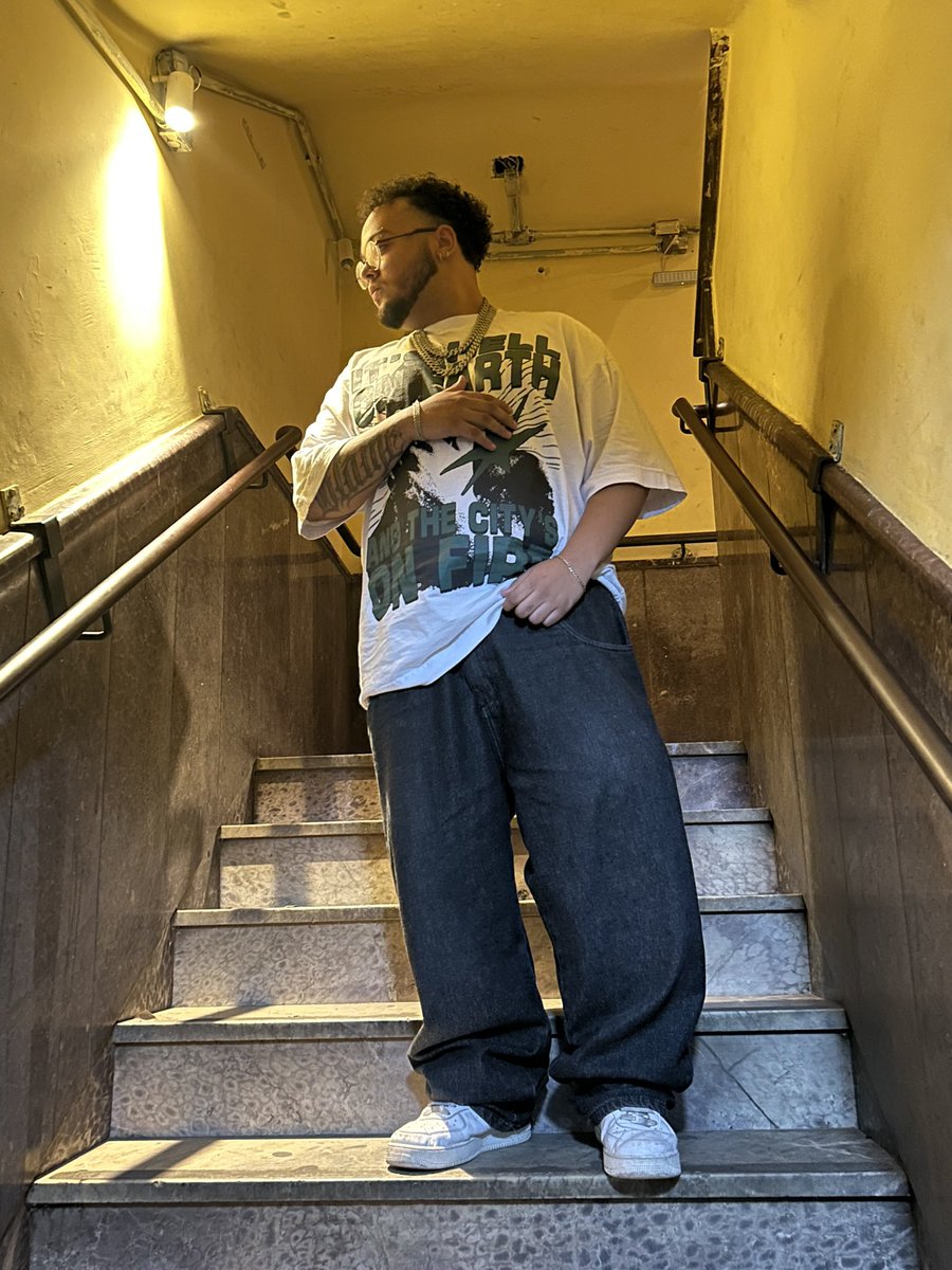 𝖕𝖎𝖑𝖍𝖆𝖘💊 tweet media