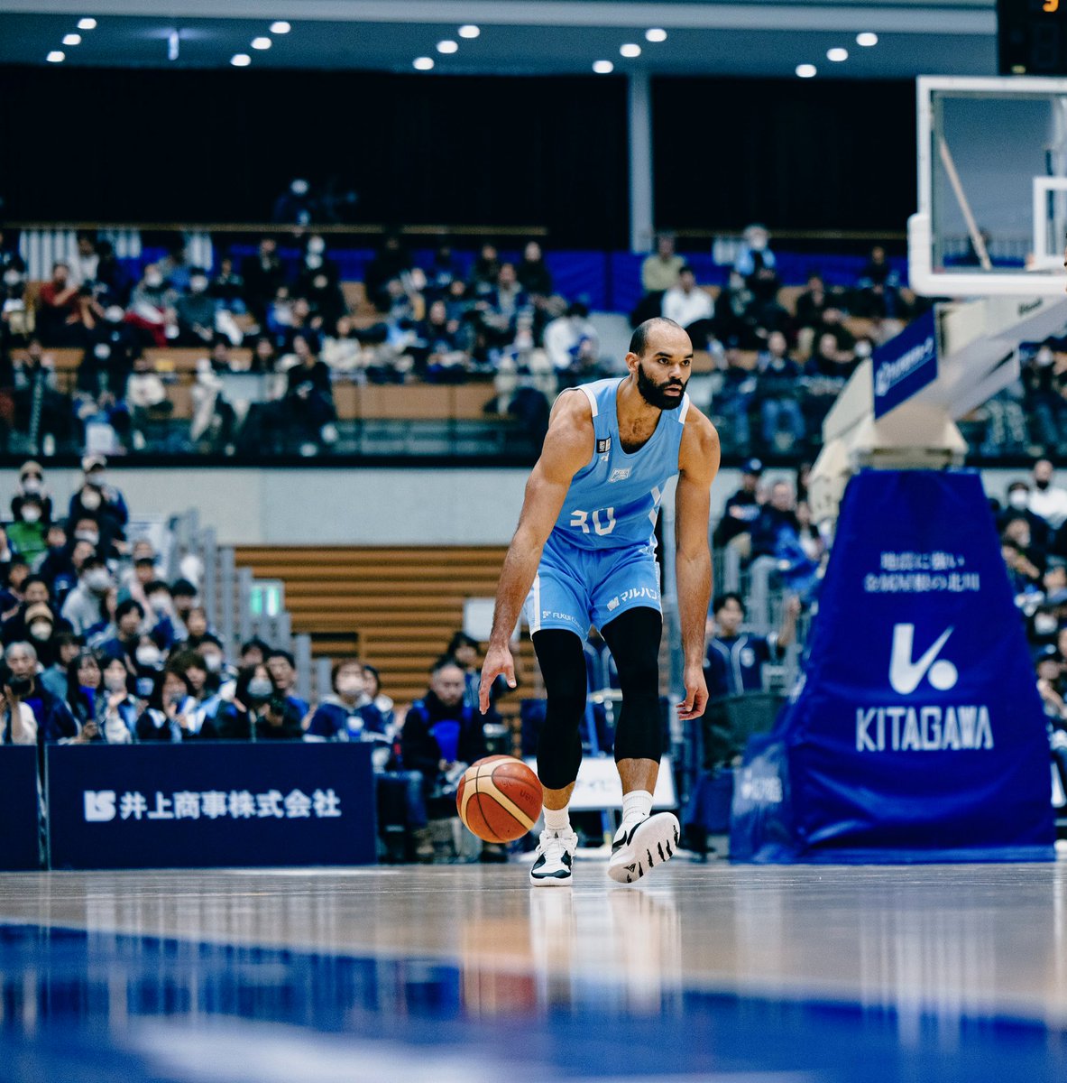 Perry Ellis tweet media