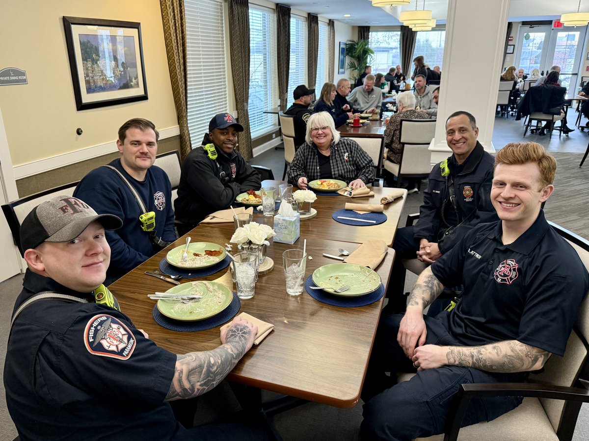 FishersFireDept's tweet image. ☕️ Thank you, Independence Village Fishers East, for hosting a wonderful, first responders breakfast for Fishers Fire and our fellow agencies. We appreciated the great food, conversations, and time spent with the residents! #FishersFire #CommunityFirst #bettertogether
