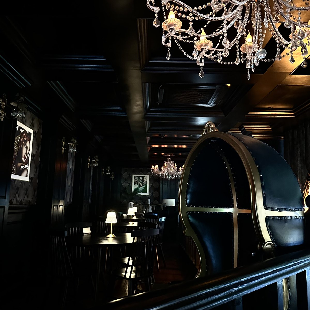 ❤ 3.8일 럭셔리 시크릿 파티 ❤

✔️ 장소 : 경기남부(ㅅㅎ)

🔴 스테이크 + 코스요리 + 위스키&amp;와인

🟠 소개팅 / 노예팅 / 야한게임

🟢 파티룸 입장 - 올탈 + 플레이

🔵 아담과 이브처럼 아침까지 야하고 핫하게💋

⚫참가비 : 부커/솔남 - 15만, 솔녀 -무료

🟣 드레스코드
- 남성분 : 정장 또는