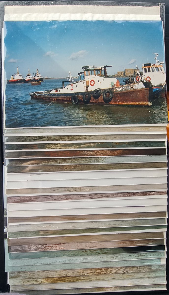 liquid_highway1's tweet photo. A big thank you to Barry Smith for kindly donating his brilliant collection of photographs that he has taken on the river over the years that i will begin to scan and share with you all to enjoy! https://t.co/0It7CRkFZP
