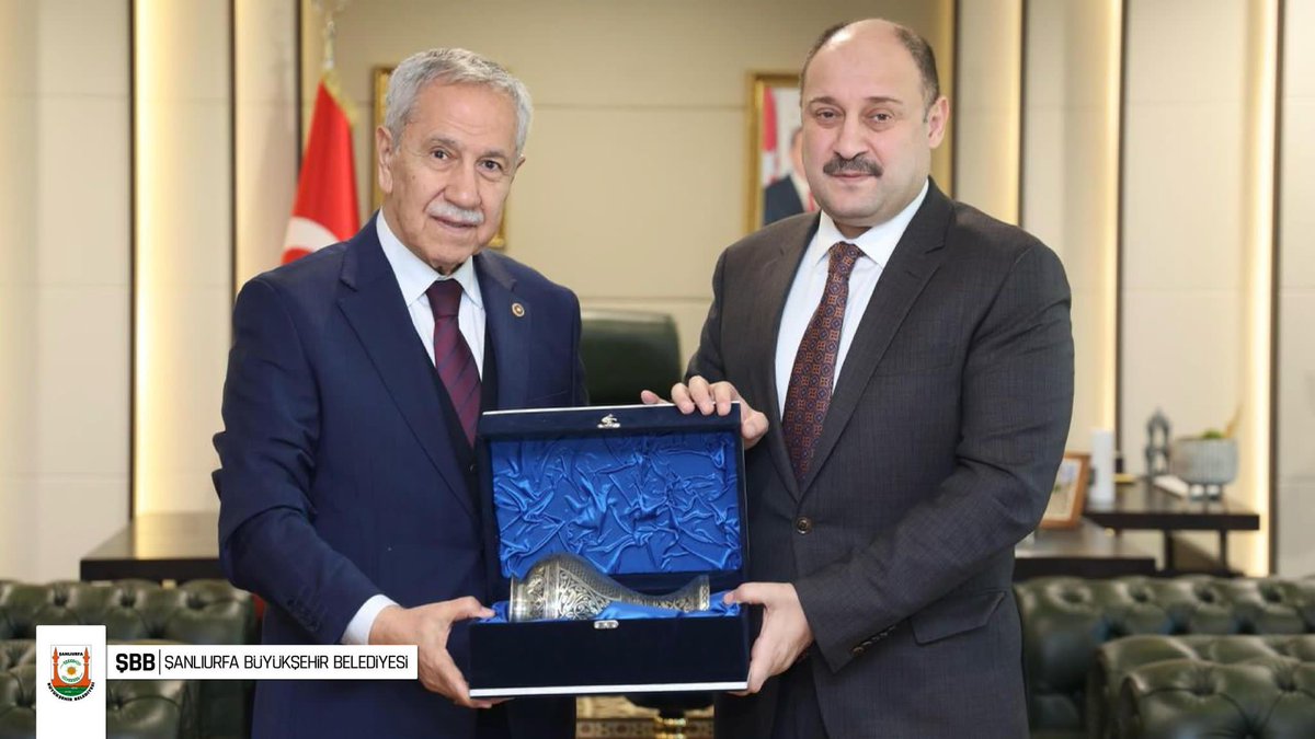 bulent_arinc's tweet photo. Akabinde Şanlıurfa Büyükşehir Belediye Başkanımız Sayın Mehmet Kasım Gülpınar ile bir araya geldik. Maziyi yad ettik, atiyi masaya yatırdık. 

Başkanımızla beraber hayırseverler tarafından yaptırılan Hacı İbrahim Öncel Camii’nin açılışını gerçekleştirdik. Camiinin yapımında emeği geçenlere ve açılışa katılan tüm haziruna teşekkür ederim.

Gönlümde ayrı bir yer tutan Urfa’nın güzel insanlarına selam ve muhabbetlerimi sunuyorum. 

Çok yakında bir kez daha görüşmek üzere, hoşçakal Şanlıurfa!