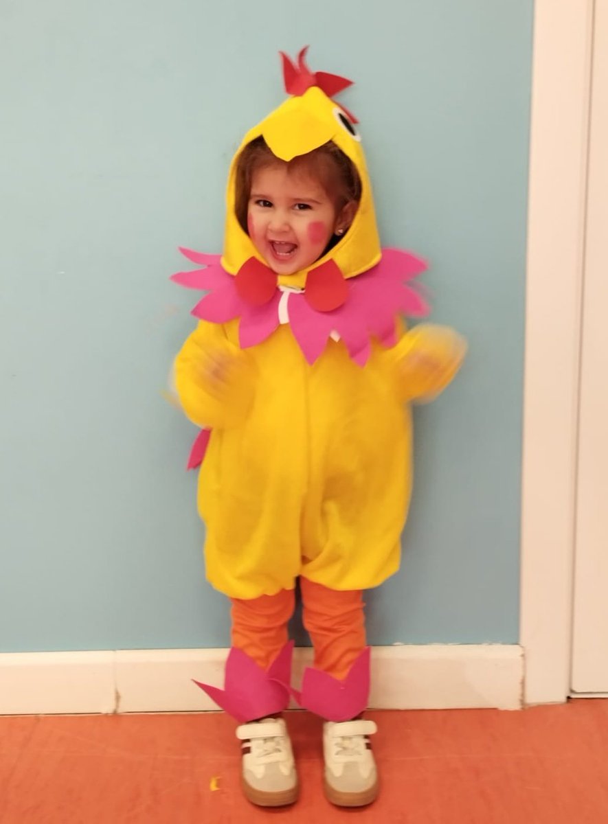 demonioalgaba's tweet photo. Carnaval 2025 🥰🥰🥰🥰 https://t.co/hI1u0yNOgz