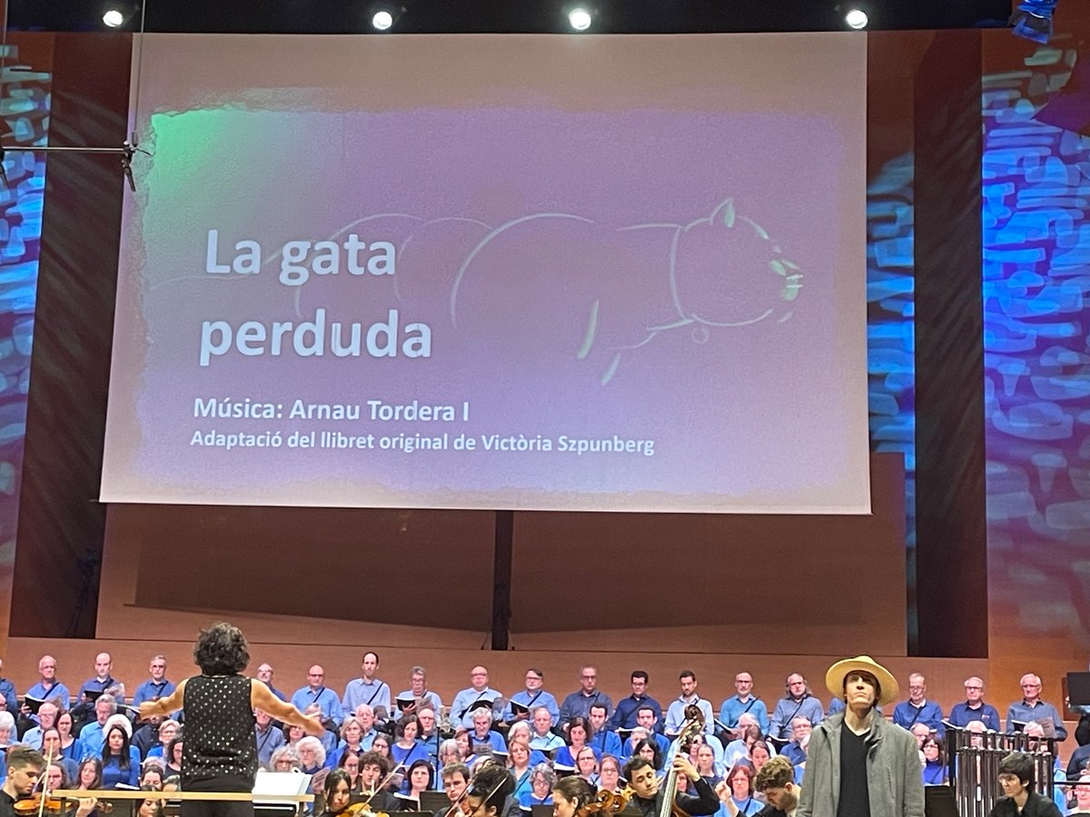 Victoria Szpunberg (@szpunberg) on Twitter photo Quina emoció tornar a escoltar LA GATA PERDUDA, a l’Auditori, amb el Cor Canta
i <a href="/ArnauTordera/">Arnau Tordera I</a>! Quina emoció tornar a escoltar LA GATA PERDUDA, a l’Auditori, amb el Cor Canta
i <a href="/ArnauTordera/">Arnau Tordera I</a>!