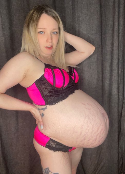 Watch MastersLBS's leaked NSFW photo on TwXstars