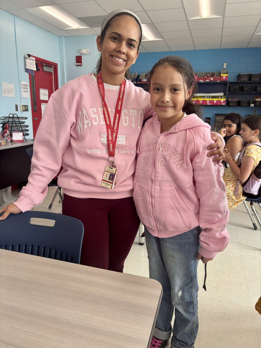 4th grade student and teacher matching Washington DC jacket. Future safety patrol and future chaperon?? <a href="/mcnicholss/">Scott McNichols</a> and <a href="/LeahRock10/">Leah Rock</a> I need a letter of recommendation please!! 😂🙏🏽🙏🏽🙏🏽