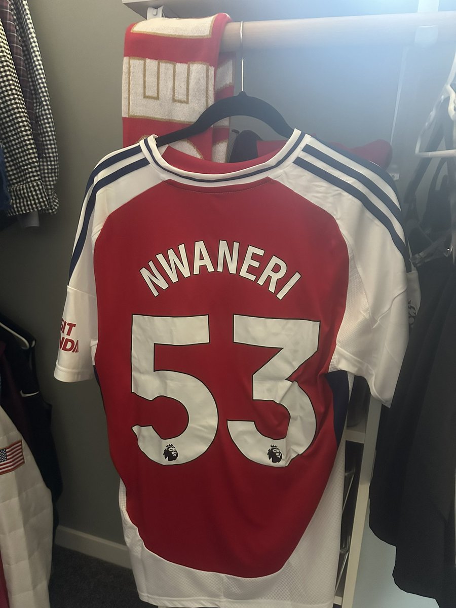 Making its debut today. #COYG 🔴⚪️

#Arsenal