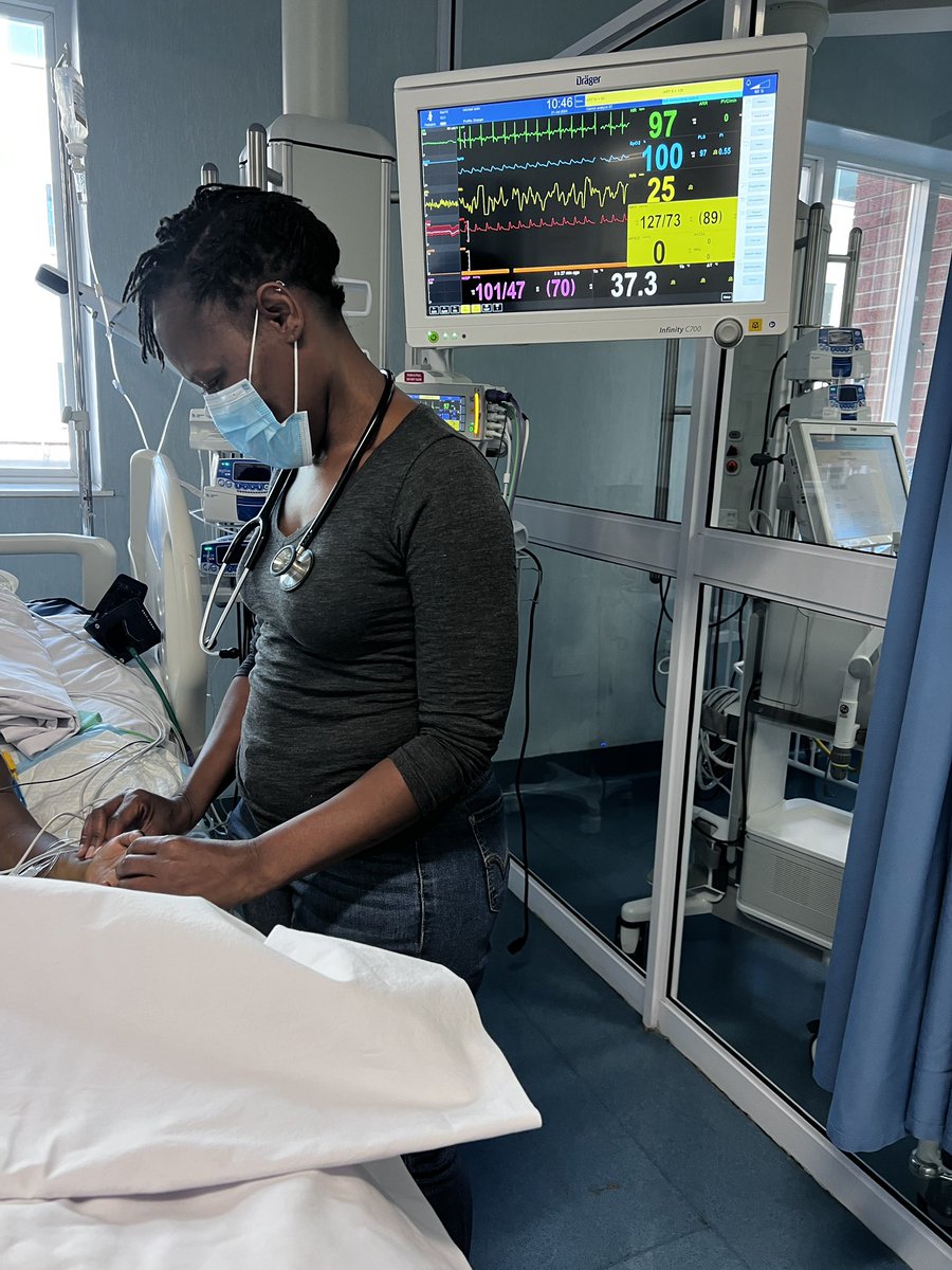 unamulale's tweet photo. Old pics. Same feeling: DESPERATION.
#pediatriccriticalcare #banabarona #livingthesurrender #onedayatatime #onechildatatime #gracedforthis #woundedhealer #ourchildrenmatter https://t.co/DWz4AnTlZE