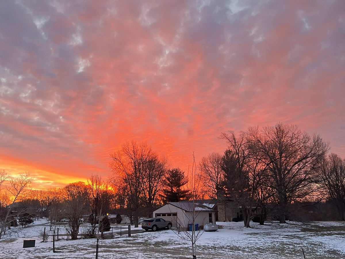 Anne M. Maxfield (@annemaxfield) on Twitter photo One more. Sunrise from this morning. <a href="/Cincywxman/">Steve Raleigh</a> <a href="/wxSpinner89/">Brandon Spinner - Meteorologist</a> <a href="/KetchmarkWCPO/">Jennifer Ketchmark</a> One more. Sunrise from this morning. <a href="/Cincywxman/">Steve Raleigh</a> <a href="/wxSpinner89/">Brandon Spinner - Meteorologist</a> <a href="/KetchmarkWCPO/">Jennifer Ketchmark</a>