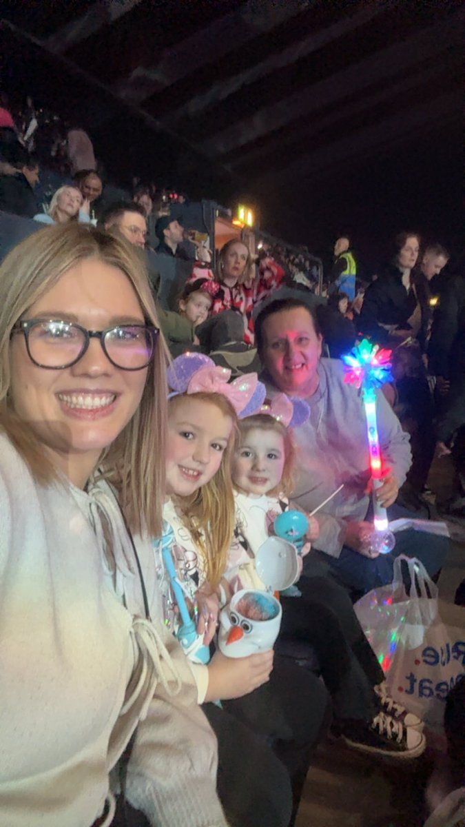 #DisneyOnIce