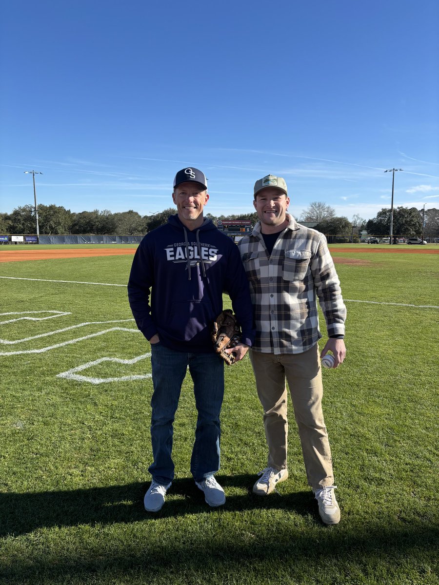 Simmons Strong Foundation tweet media