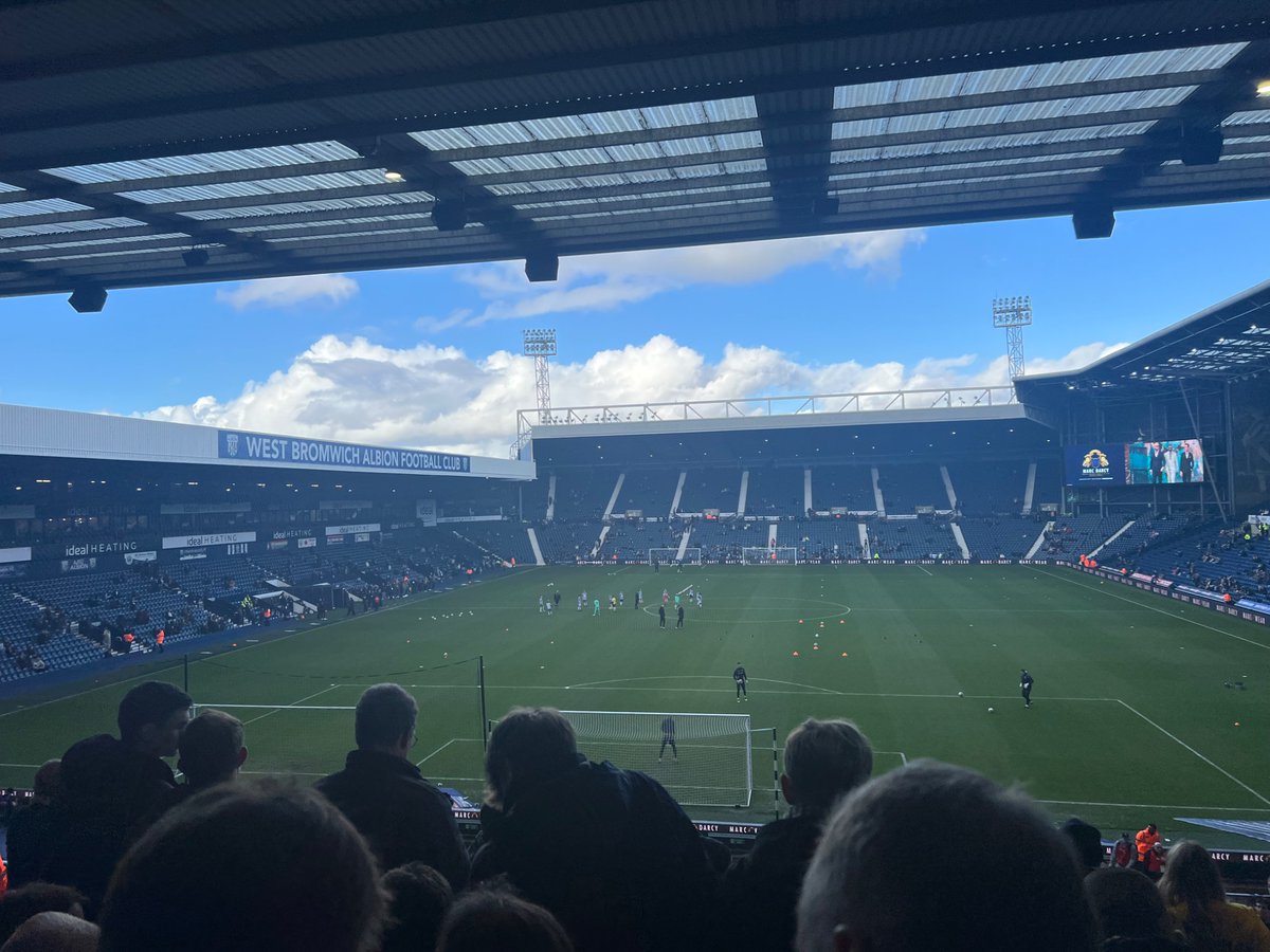 Nice stadium, shit surroundings #OUFC