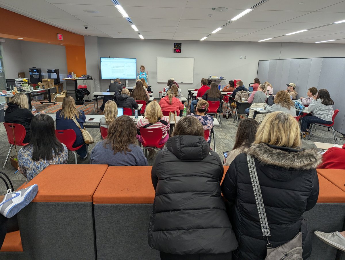 AI Tools for teachers!! 
Thank you for leading Tracey Bazsika!!
#EdCampNKY