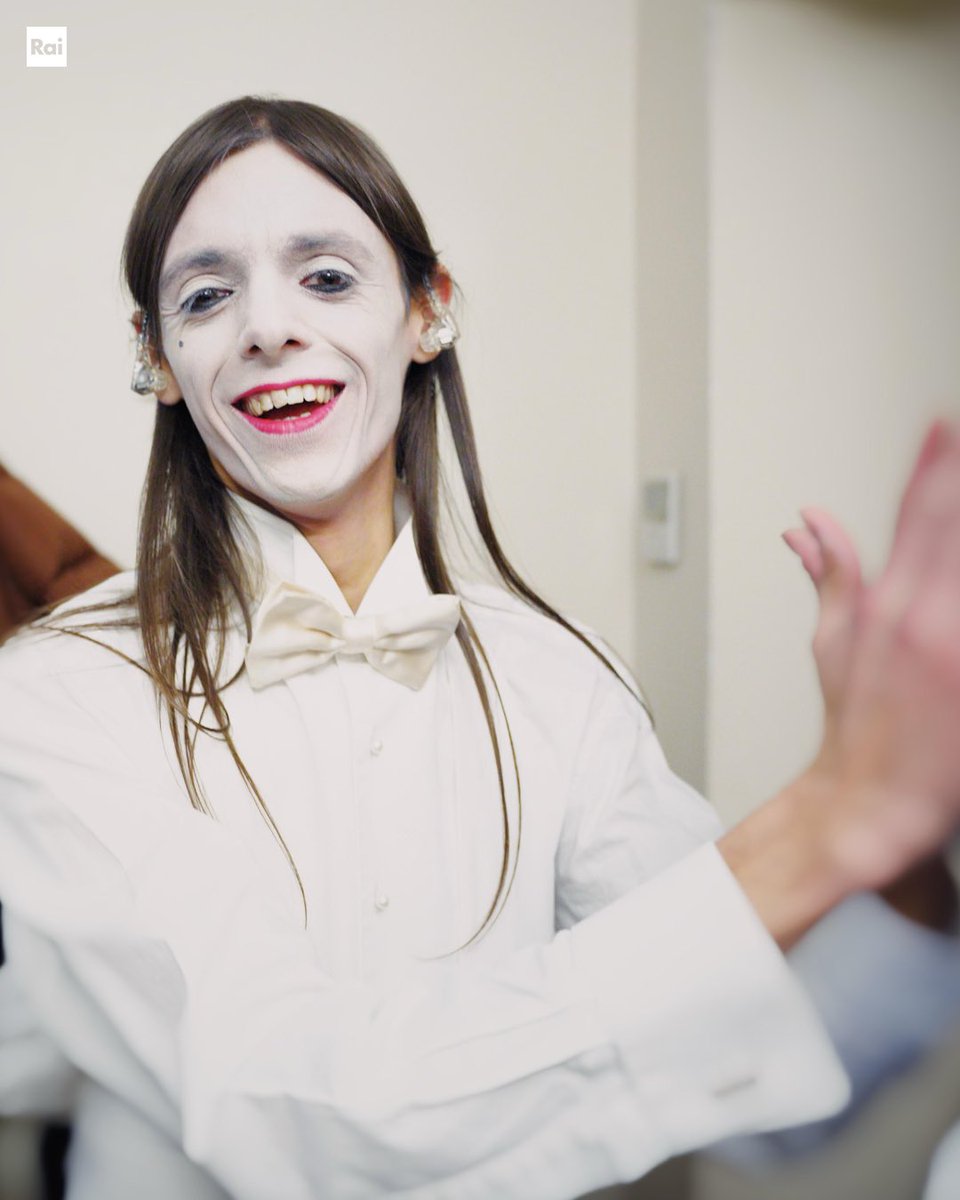 Si va a Basilea, Luciooo 🗣️🇨🇭

Sarà Lucio Corsi a rappresentare l’Italia a #Eurovision2025

#ESC2025 #ESCita