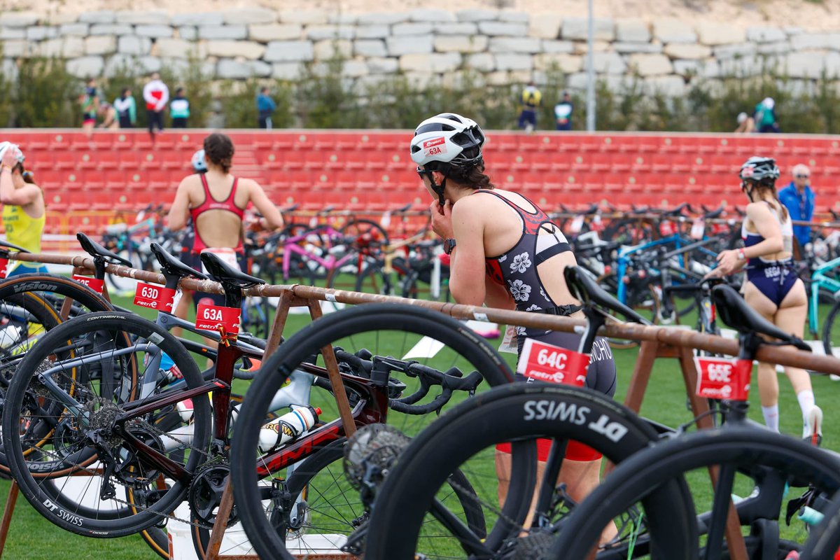 Bernabé Cano (@bernabecanoes) on Twitter photo 🔥🚴♂️🏃🏼♂️Un gran ambiente en el <a href="/EstadiLaNucia/">Estadi Olímpic Camilo Cano La Nucía</a> con los Nacionales de #DuatlónSupersprint!
✅ 1.400 deportistas de 70 clubs de toda España.
🤝 <a href="/TRIATLONSP/">FETRI</a>
🏟️Los mejores duatletas de España se dan cita este fin de semana en <a href="/lanuciadeporte/">La Nucia Ciudad del Deporte</a>!
#LaNucíaCiudadDelDeporte #FetriLaNucia 🔥🚴♂️🏃🏼♂️Un gran ambiente en el <a href="/EstadiLaNucia/">Estadi Olímpic Camilo Cano La Nucía</a> con los Nacionales de #DuatlónSupersprint!
✅ 1.400 deportistas de 70 clubs de toda España.
🤝 <a href="/TRIATLONSP/">FETRI</a>
🏟️Los mejores duatletas de España se dan cita este fin de semana en <a href="/lanuciadeporte/">La Nucia Ciudad del Deporte</a>!
#LaNucíaCiudadDelDeporte #FetriLaNucia