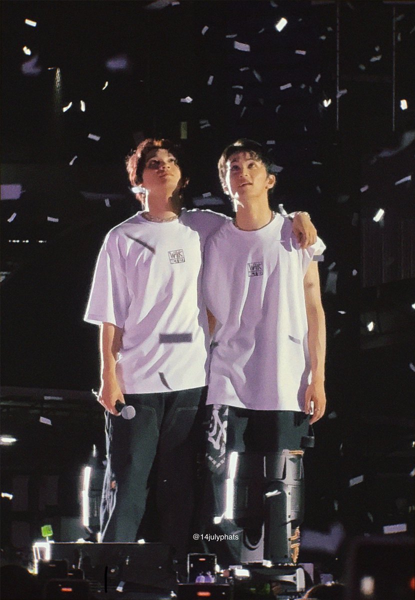 this photo of mark and haechan