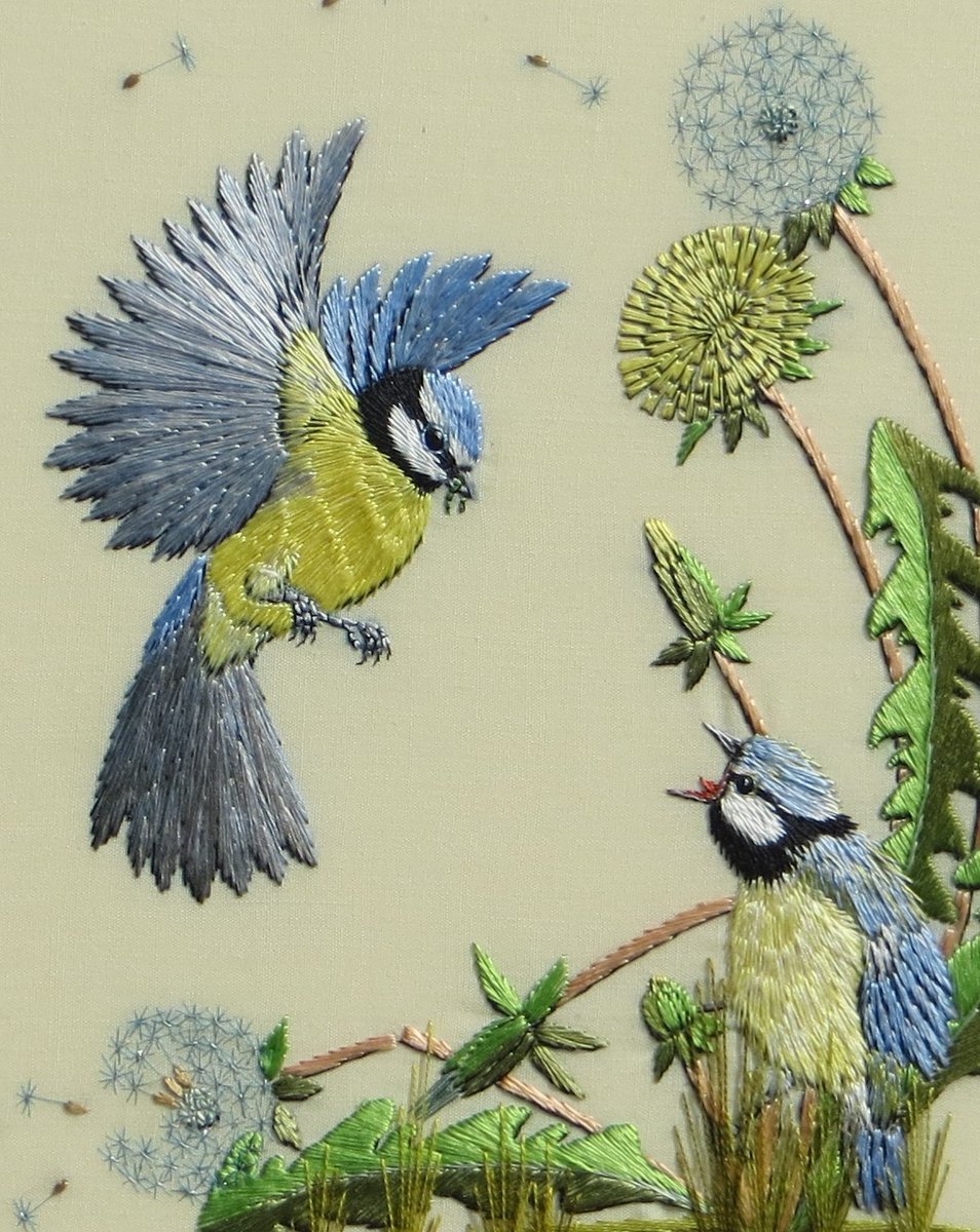 Have a wonderful weekend, everyone! 
#embroidery #EmbroideryWhisperer