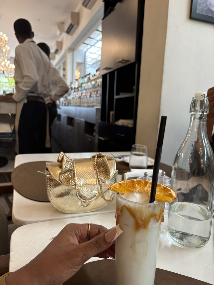 AdaofLONDON's tweet image. Solo date to celebrate Valentine’s Day❤️
I love you Ada🥹