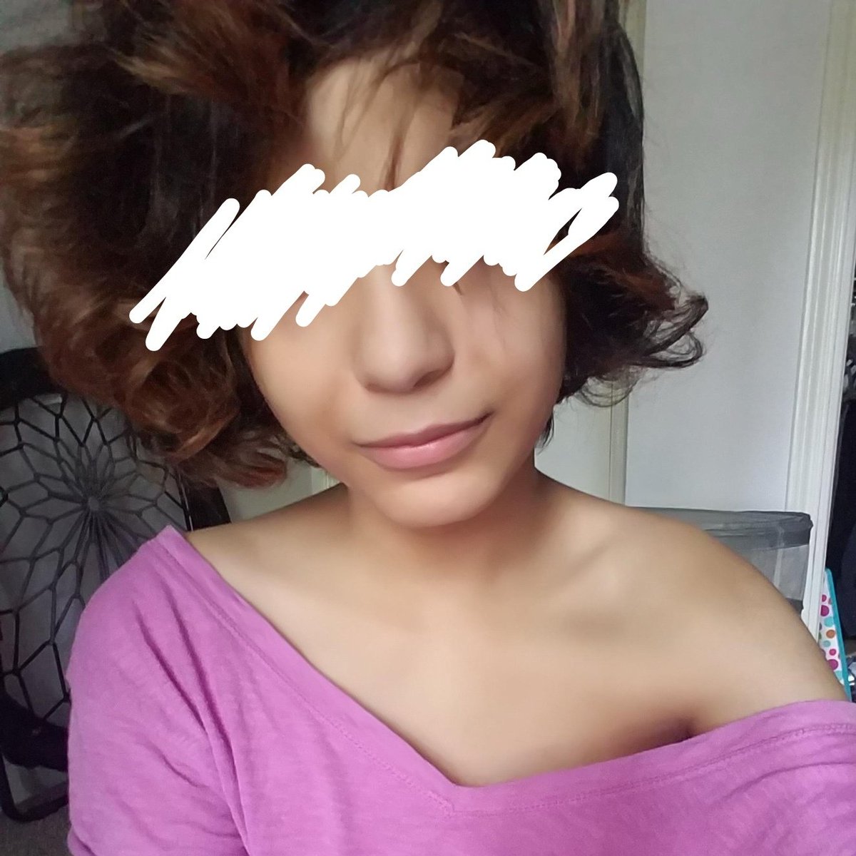 Uselesshazelnut's tweet photo. Which one fits me the best?

#femboy #femboi #cute https://t.co/setL732UEO