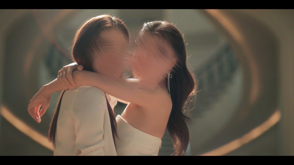 เมื่อไรจะมีนา แต่คนหน่ะมีใจ(แน่นอน)

//รอเปิดโปรเจคต์ให้สาแก่ใจเจ๊ 

#4elements