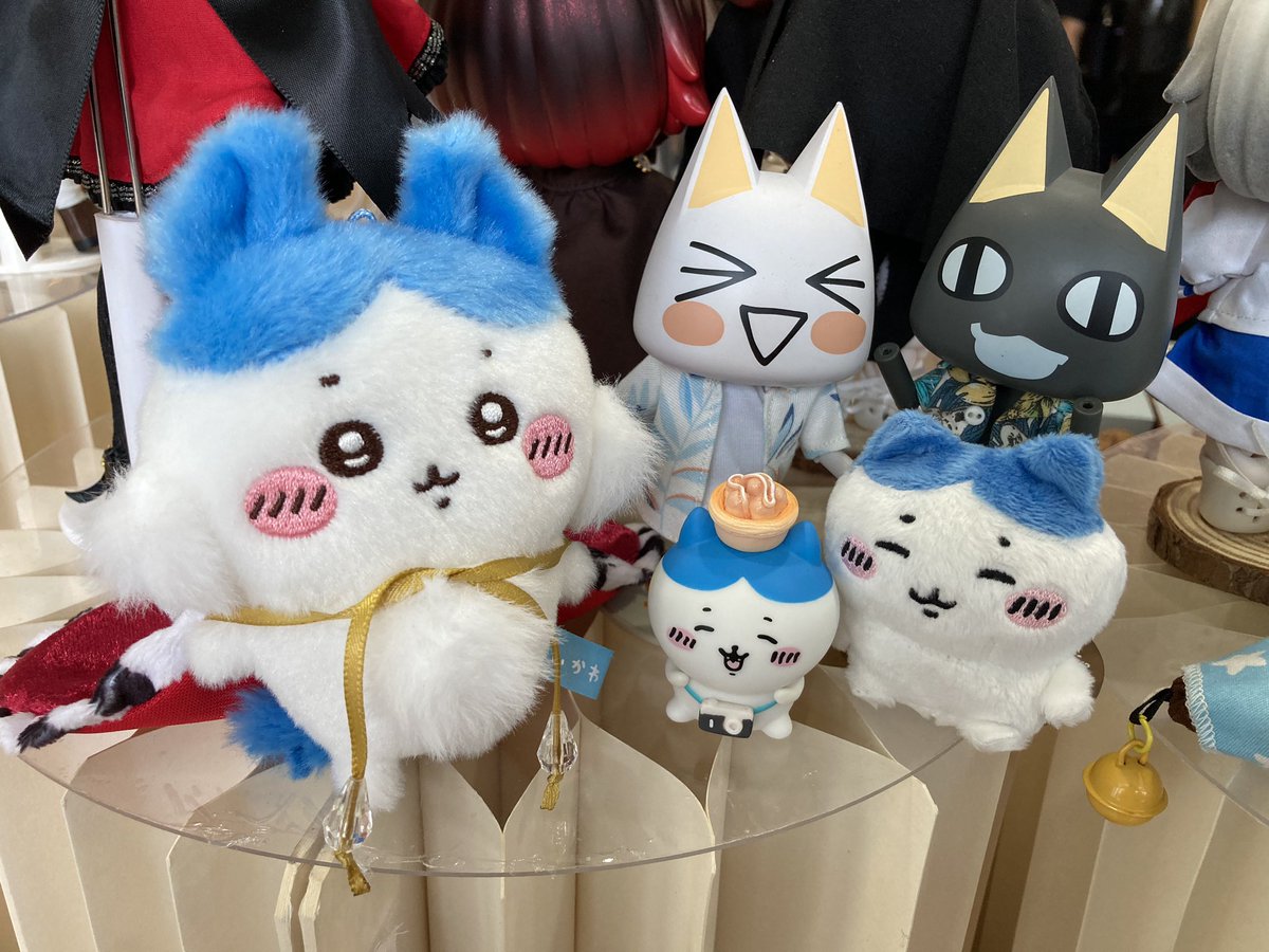 sinoun99's tweet image. 貓貓日，帶貓貓們去娃場玩