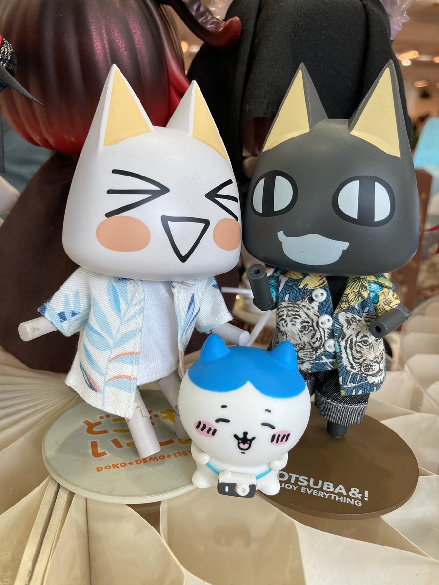 sinoun99's tweet image. 貓貓日，帶貓貓們去娃場玩