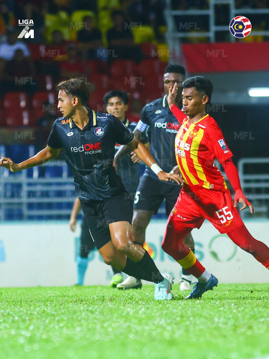 MFL_MY's tweet image. 📸 Aksi MFL Challenge Cup 2024-2025 | MFLCC FINAL 2

PDRM FC 0-4 Selangor  FC  

#MFLChallengeCup2024-25 #LigaMalaysia #DemiLigaKita