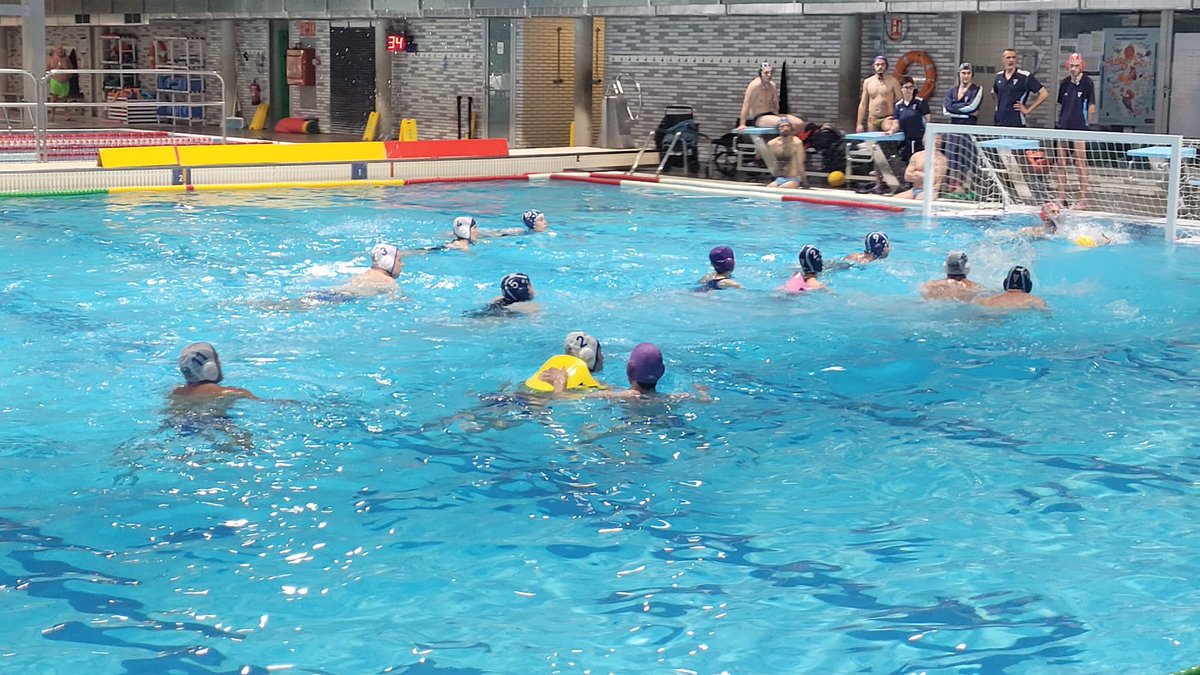 Secció de Waterpolo de la UE Horta tweet media