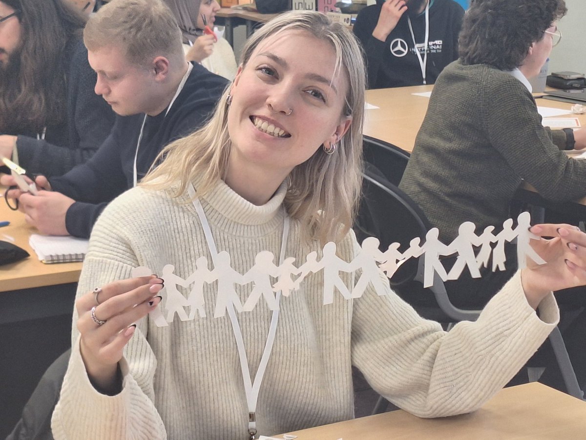 Beamathsteacher's tweet photo. 🔢 Our second #MathsScholarsCPD workshop is in full swing with Katie Chicot from @MathsCityLeeds! Here are some of our Maths Scholars exploring replica exhibits and bringing maths to life. 🧮✨ https://t.co/it65aYIihC