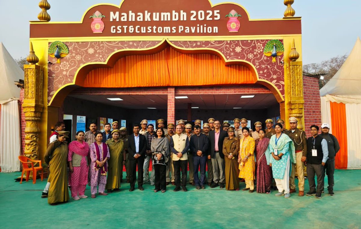Shri Sanjay Kumar Agarwal, Chairman <a href="/cbic_india/">CBIC</a> visited GST &amp; Customs Pavilion Mahakumbh 2025. He interacted with the officers and appreciated the Awareness Campaign during #Mahakumbh2025.