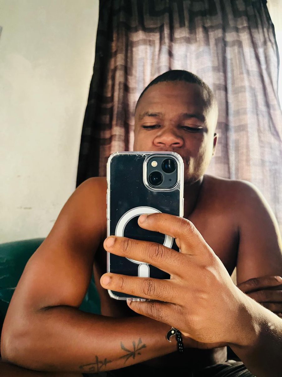 Mickardo (@mick64183997) on Twitter photo 