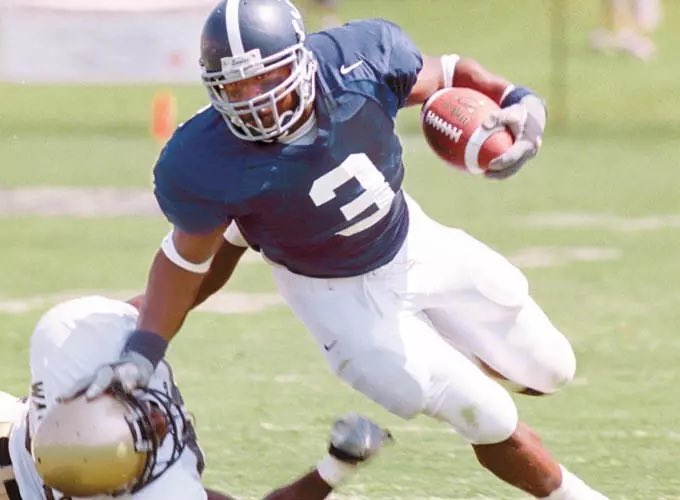 College Football Live (@collegefbonx) on Twitter photo If youβre a real ball knower tell me who this is. If youβre a real ball knower tell me who this is.