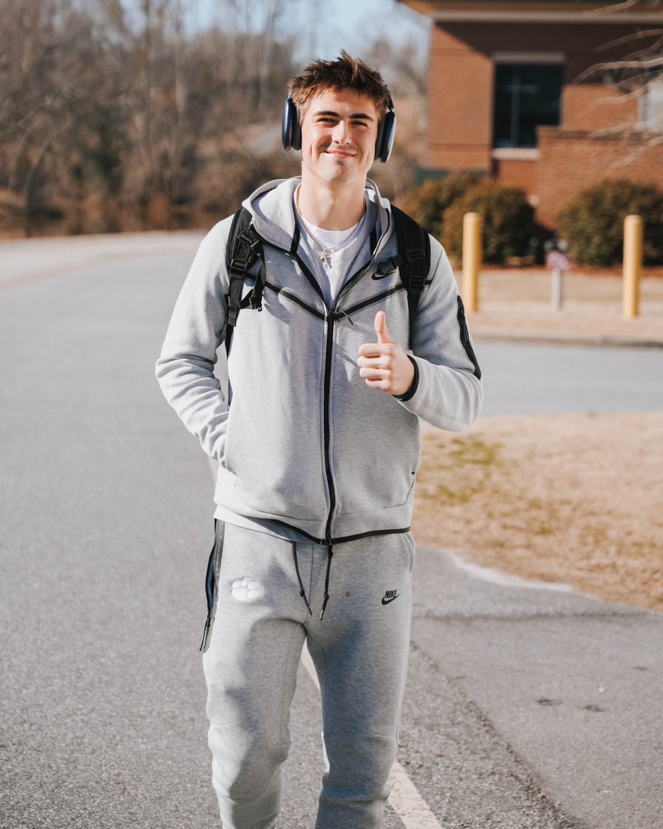 Atlanta bound 

#ClemsonUnited