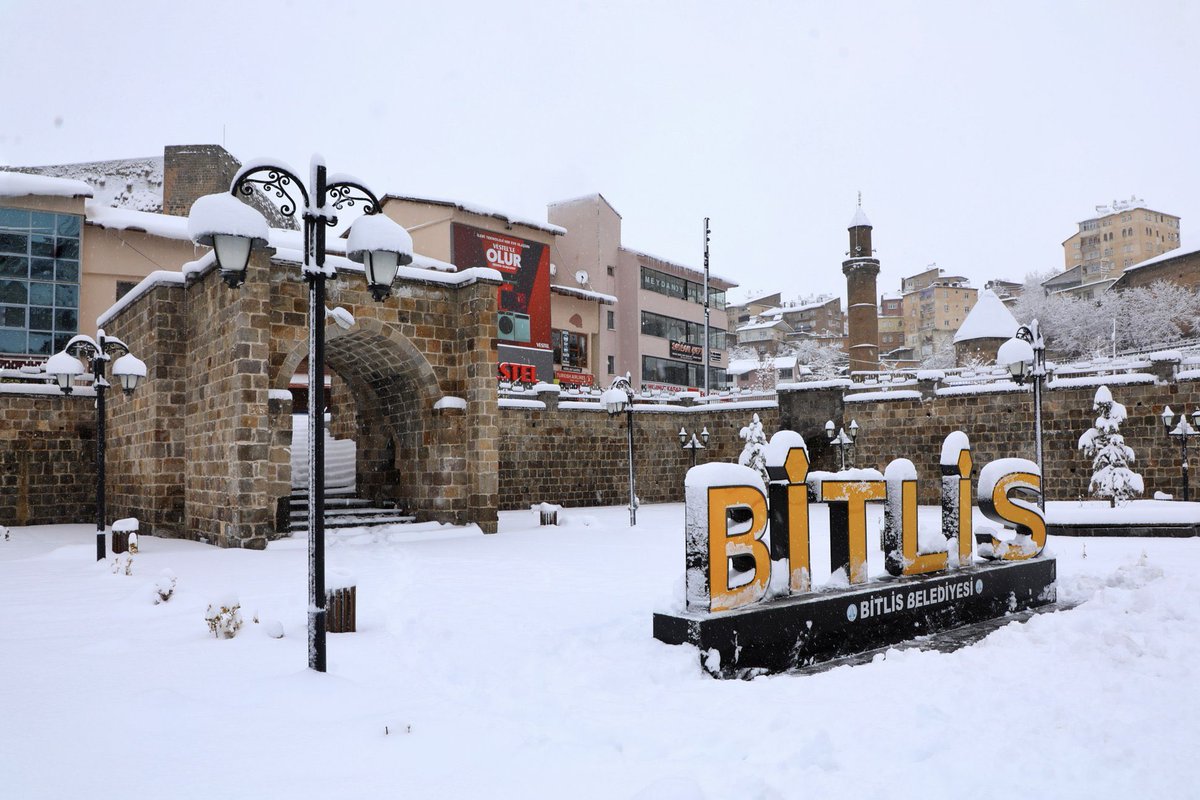 BetavBitlis's tweet photo. ❄️ Bitlis’te kar, bir başka güzel. https://t.co/jVeunqRznX