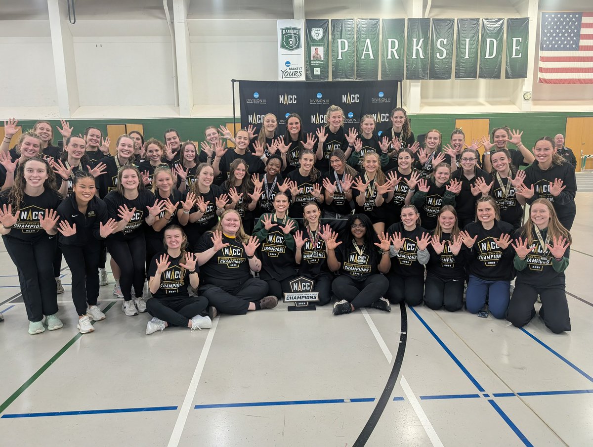 Just Green Knight things

Congratulations to men’s and women’s track and field for winning this years NACC Indoor Championship!! 

The women win their 10 straight title while the men get their fourth straight!!!

The legacy continues for the storied programs!

#GoGreenKnights