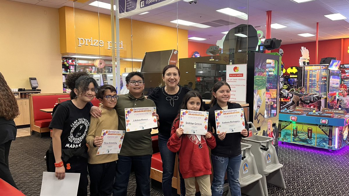 Rosalba (@rherrera_jds) on Twitter photo DI celebration!π₯³ A big thank you to <a href="/JohnDrugan_PK8/">John Drugan PK-8</a> for this time where we celebrated our students and parents for their hard work!@cmercado_JDS <a href="/RAlva_JDS/">Raquel Alva</a>
Way to go Dragons! #SISD #ALLIN DI celebration!π₯³ A big thank you to <a href="/JohnDrugan_PK8/">John Drugan PK-8</a> for this time where we celebrated our students and parents for their hard work!@cmercado_JDS <a href="/RAlva_JDS/">Raquel Alva</a>
Way to go Dragons! #SISD #ALLIN