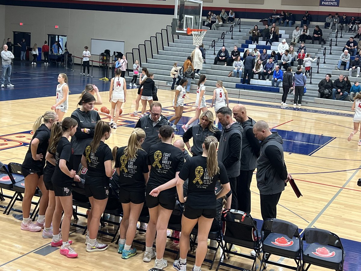 Let’s goooooooo Birds!!!!  <a href="/DPGirlsBB/">De Pere Girls BBall</a> <a href="/DePereHS/">De Pere High School</a>