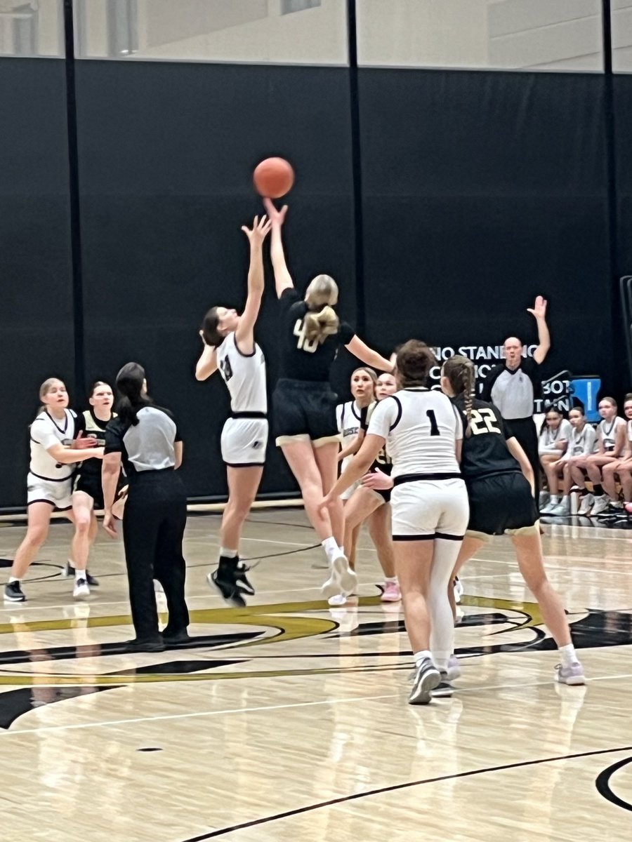 Let’s go Raptors!! Section 4AAAA semifinal Girls 🏀
#1 seed East Ridge
#4 seed Roseville