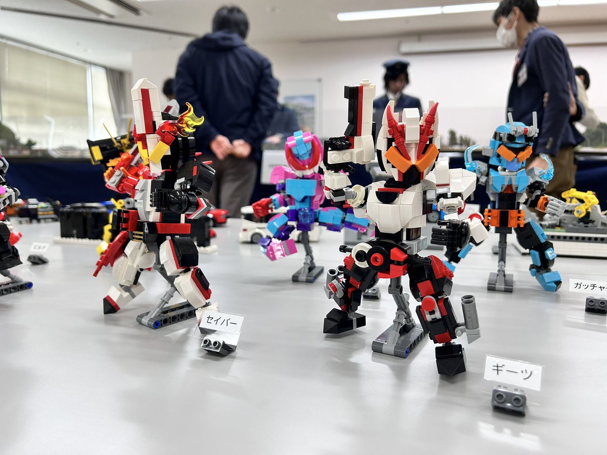 設営完了
国領駅前のあくろす3Fで展示しています

#LEGO
#調布まち活フェスタ