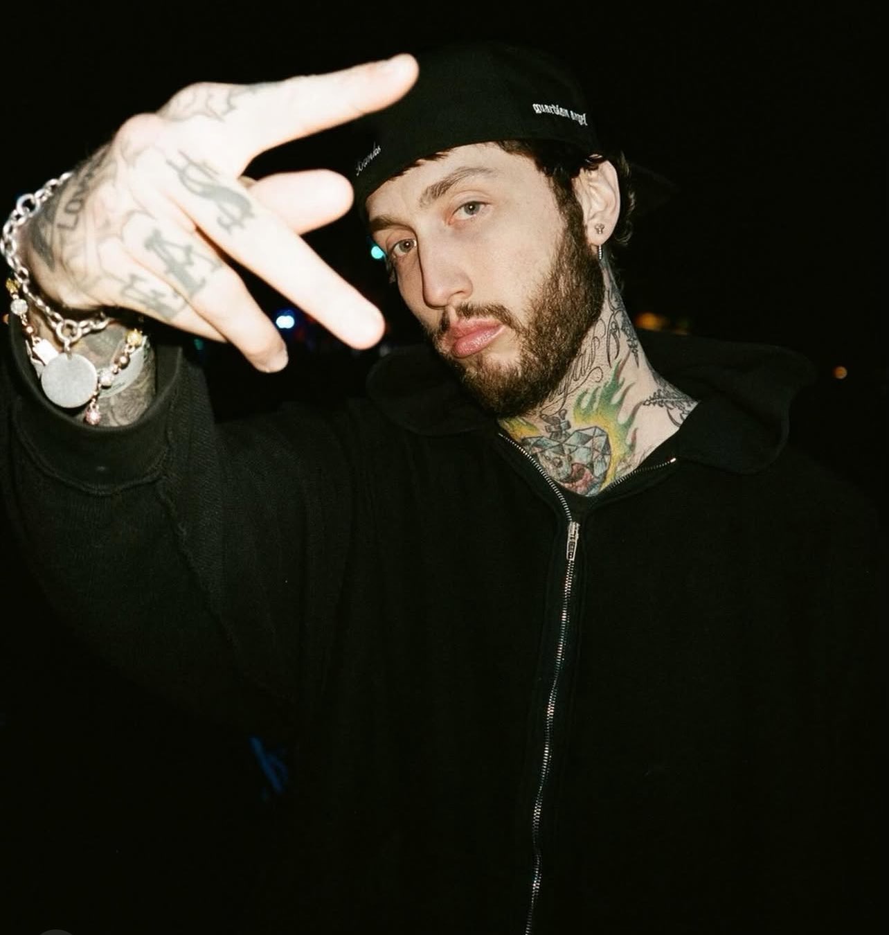 FaZe Clan on X: FaZe Banks, internet kid and FaZe CEO. Fucked around and  made a name for himself. Age 33. t.coFsEf3GfnGA  X