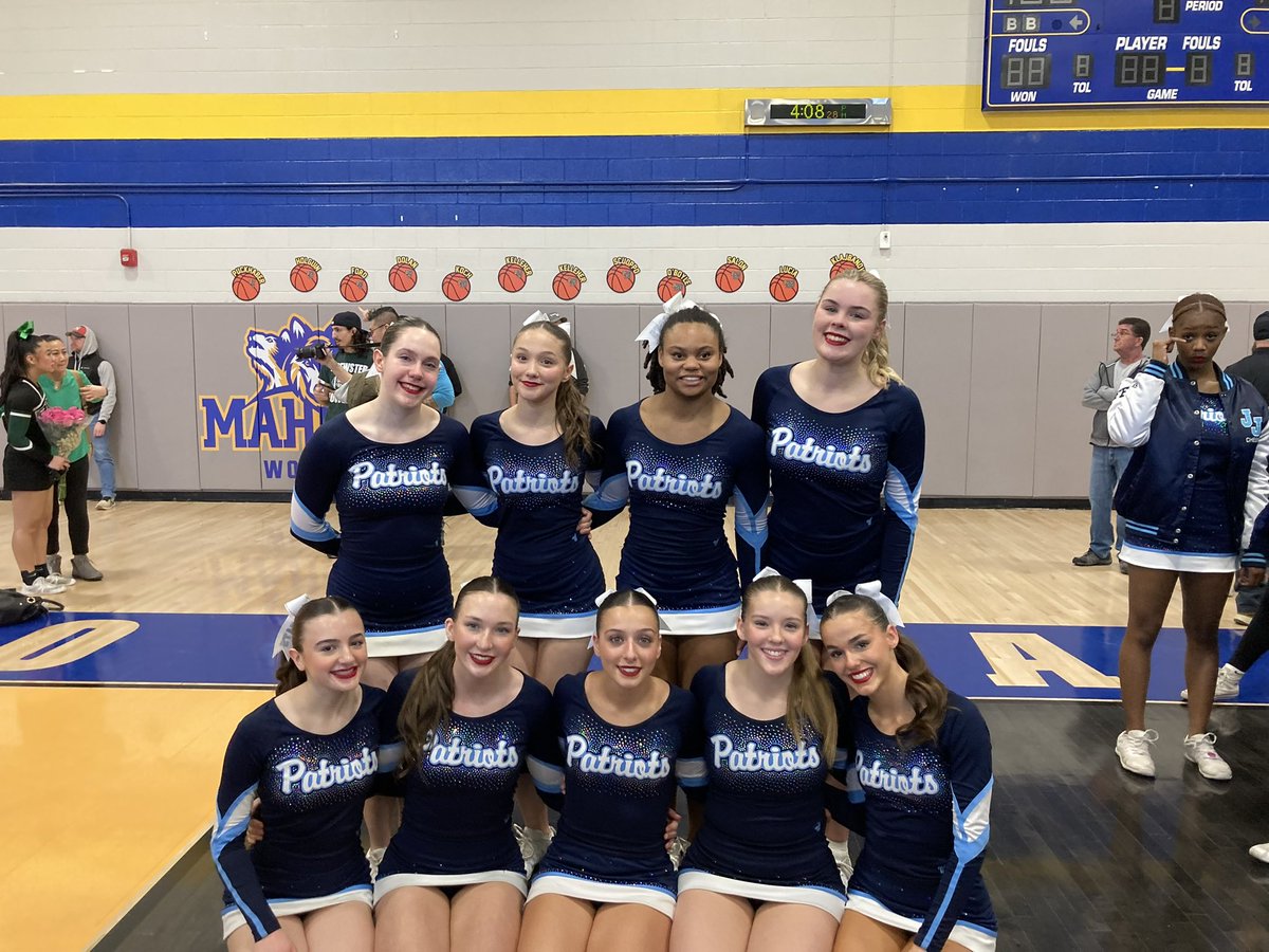 John Jay Cheerleading tweet media