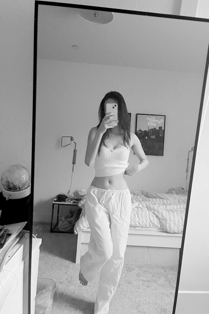_snxwgxrl's tweet photo. ⠀  🦋 ⃝  ׅ      ۟     ✨
      ₒ𝔣   ׅ         ۟            ৡ                 🎞️

                      Pijamada familiar. https://t.co/xhBRuo32eV