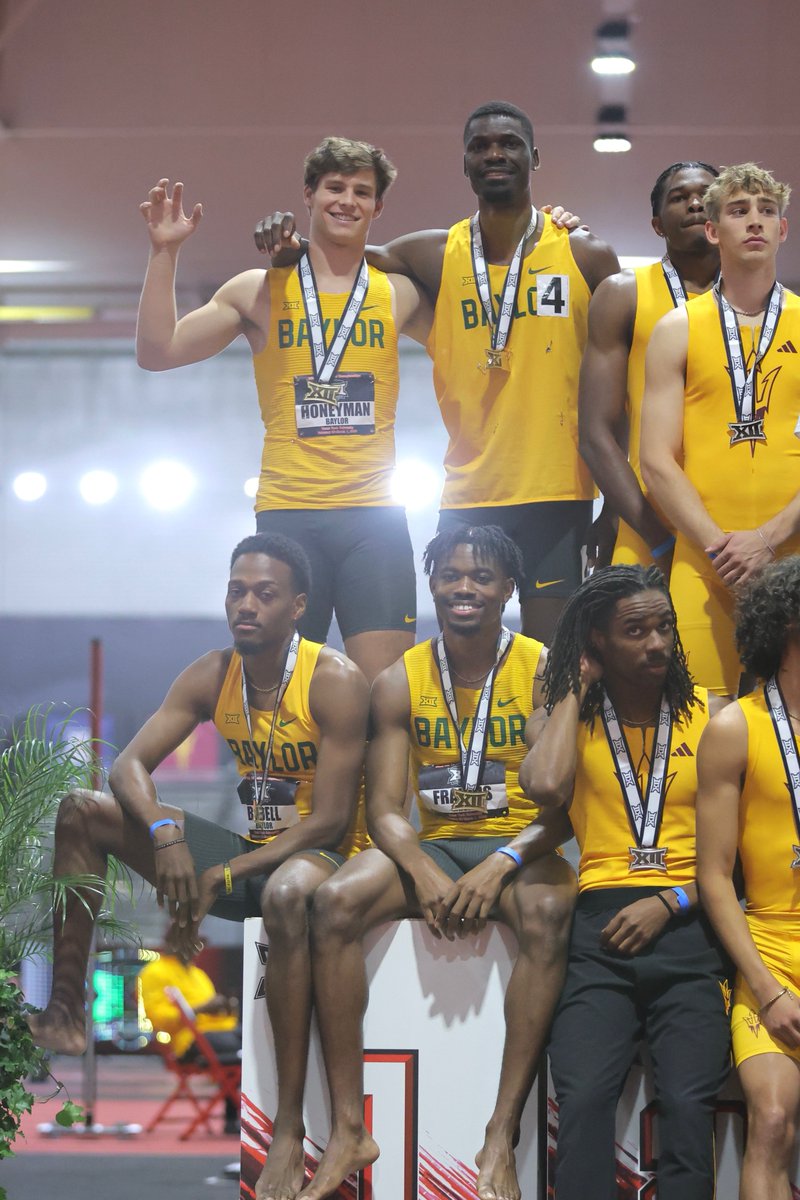 Closing it out with our 25th Big 12 Indoor title in the men's 4x400-meter relay!

⏱️ 3:04.78
🐻 Tyler Honeyman
🐻 Dillon Bedell
🐻 Demar Francis
🐻 Nathaniel Ezekiel

#SicEm