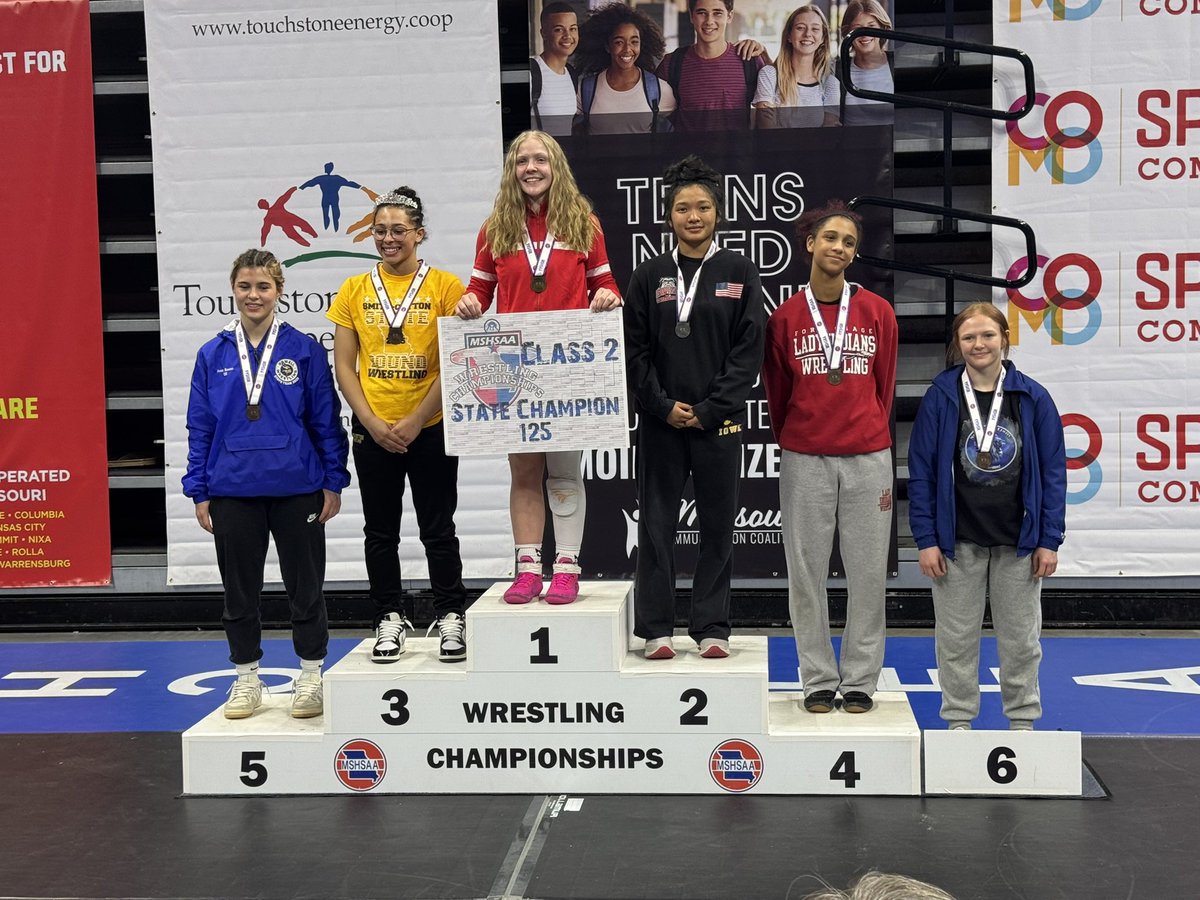 FZSwrestling's tweet image. Jena Gumahin State Runner up 125 lbs!